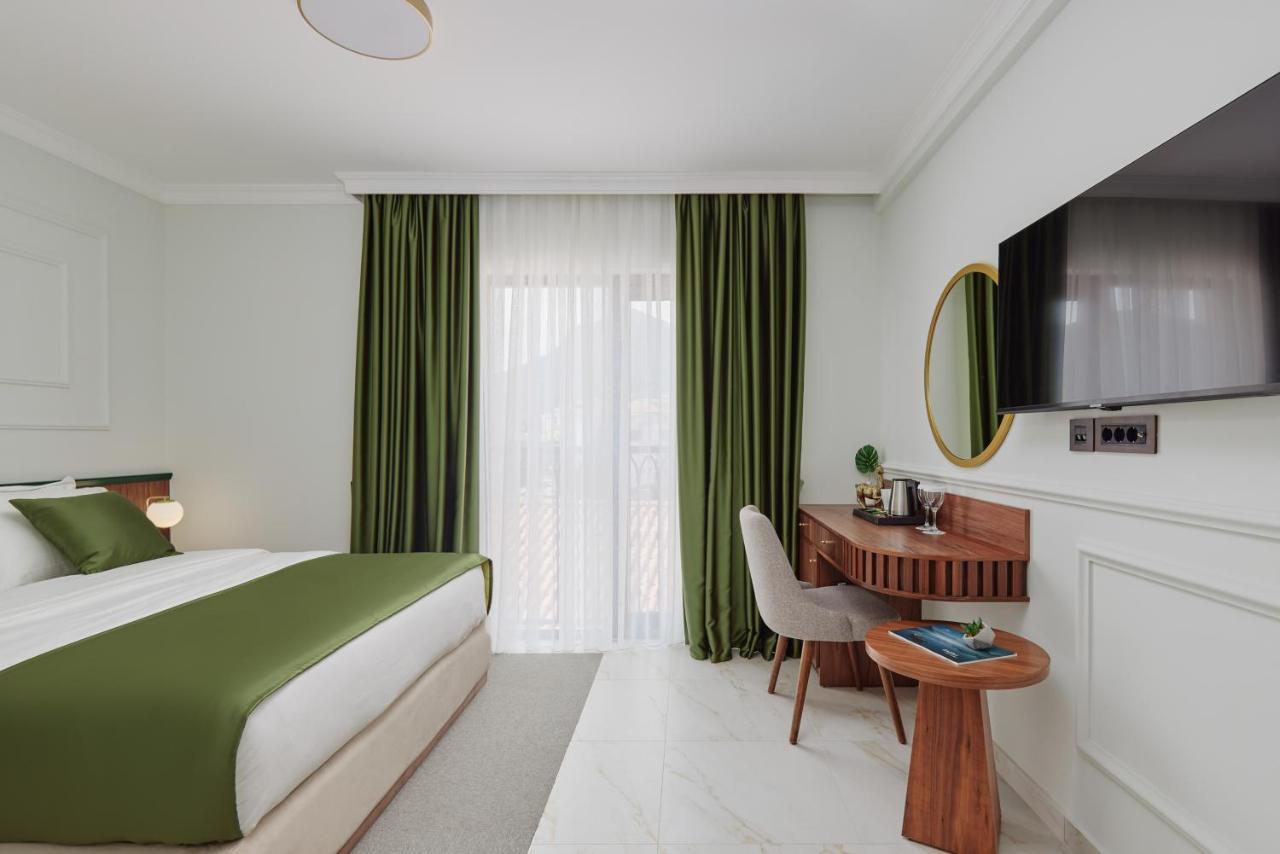 Hotel Diplomat By Aycon Budva Eksteriør billede