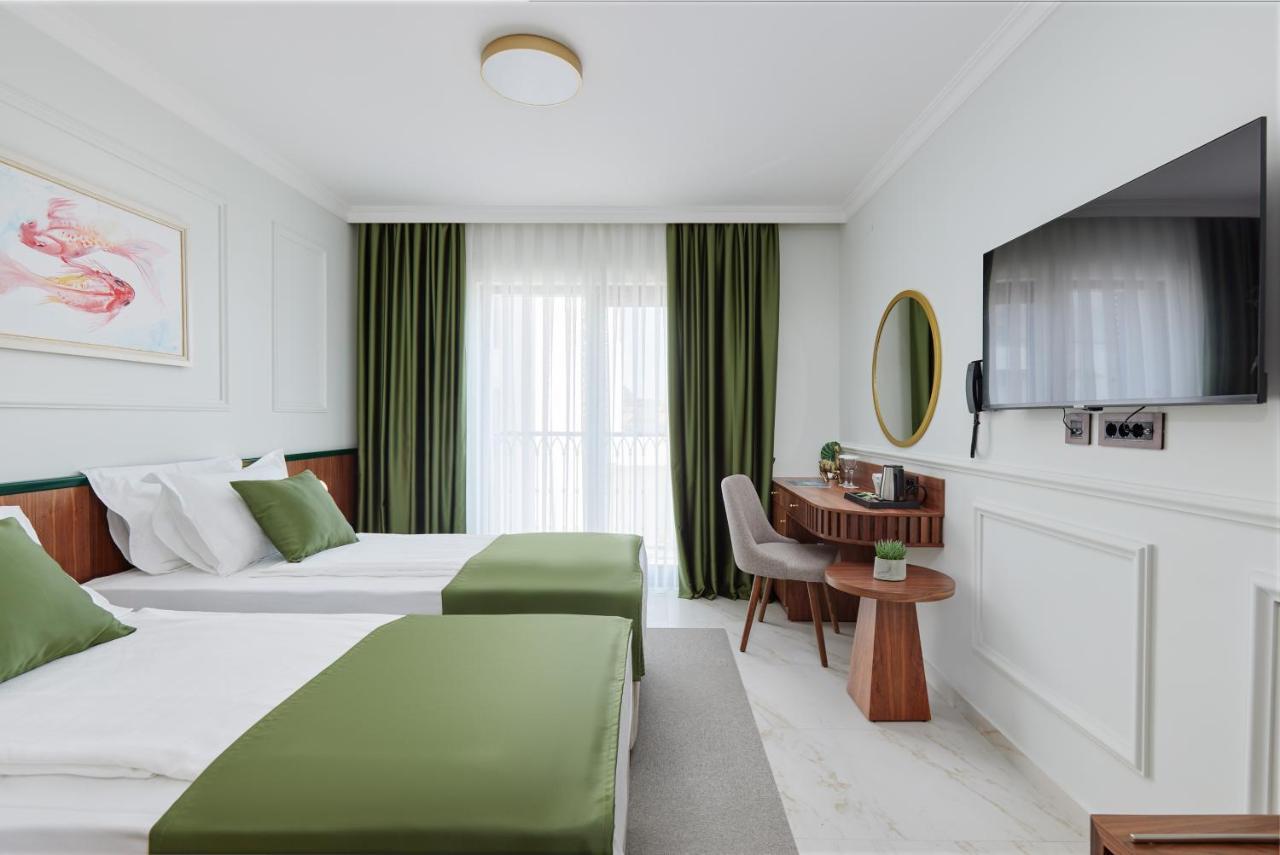 Hotel Diplomat By Aycon Budva Eksteriør billede