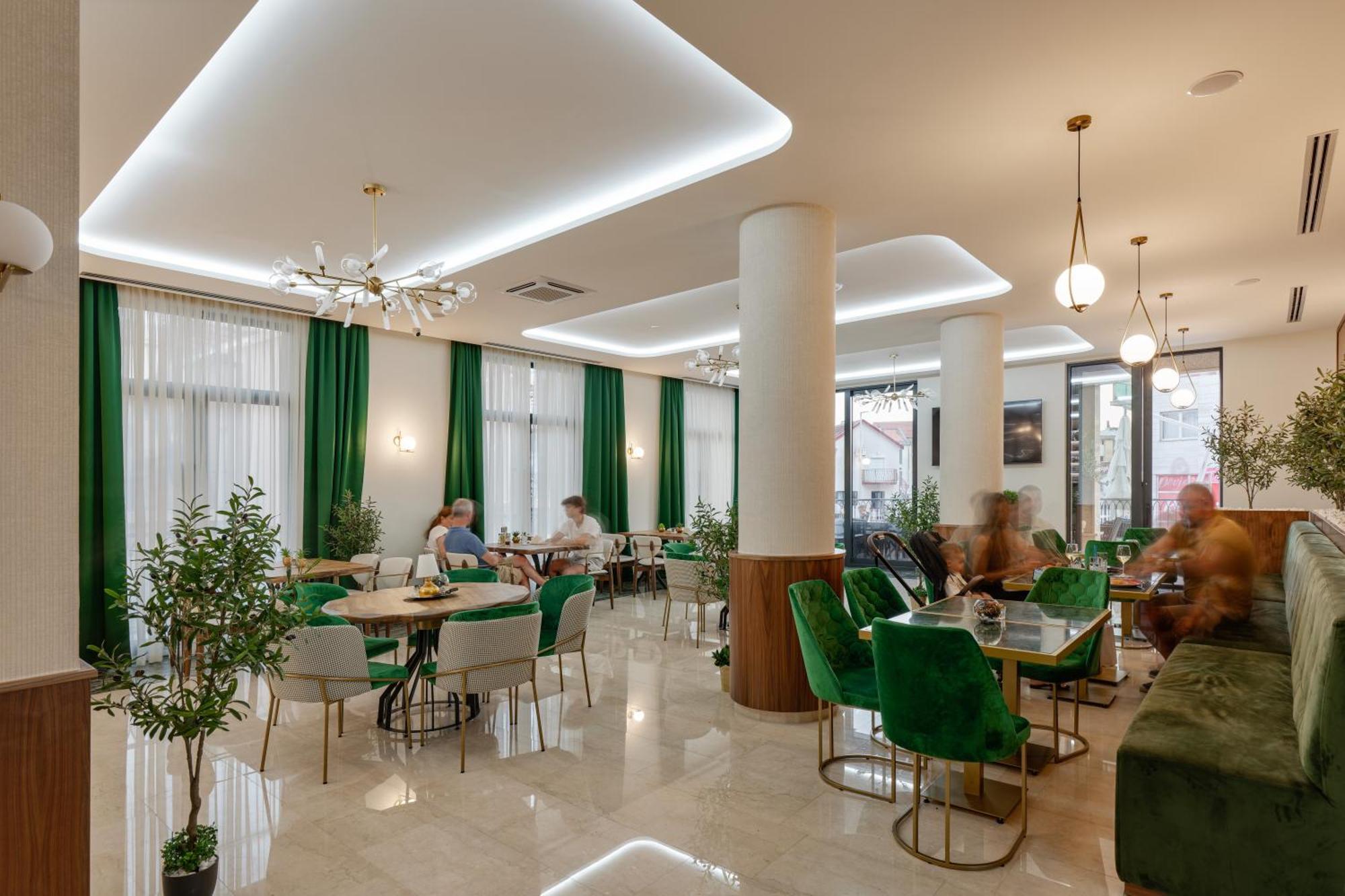 Hotel Diplomat By Aycon Budva Eksteriør billede
