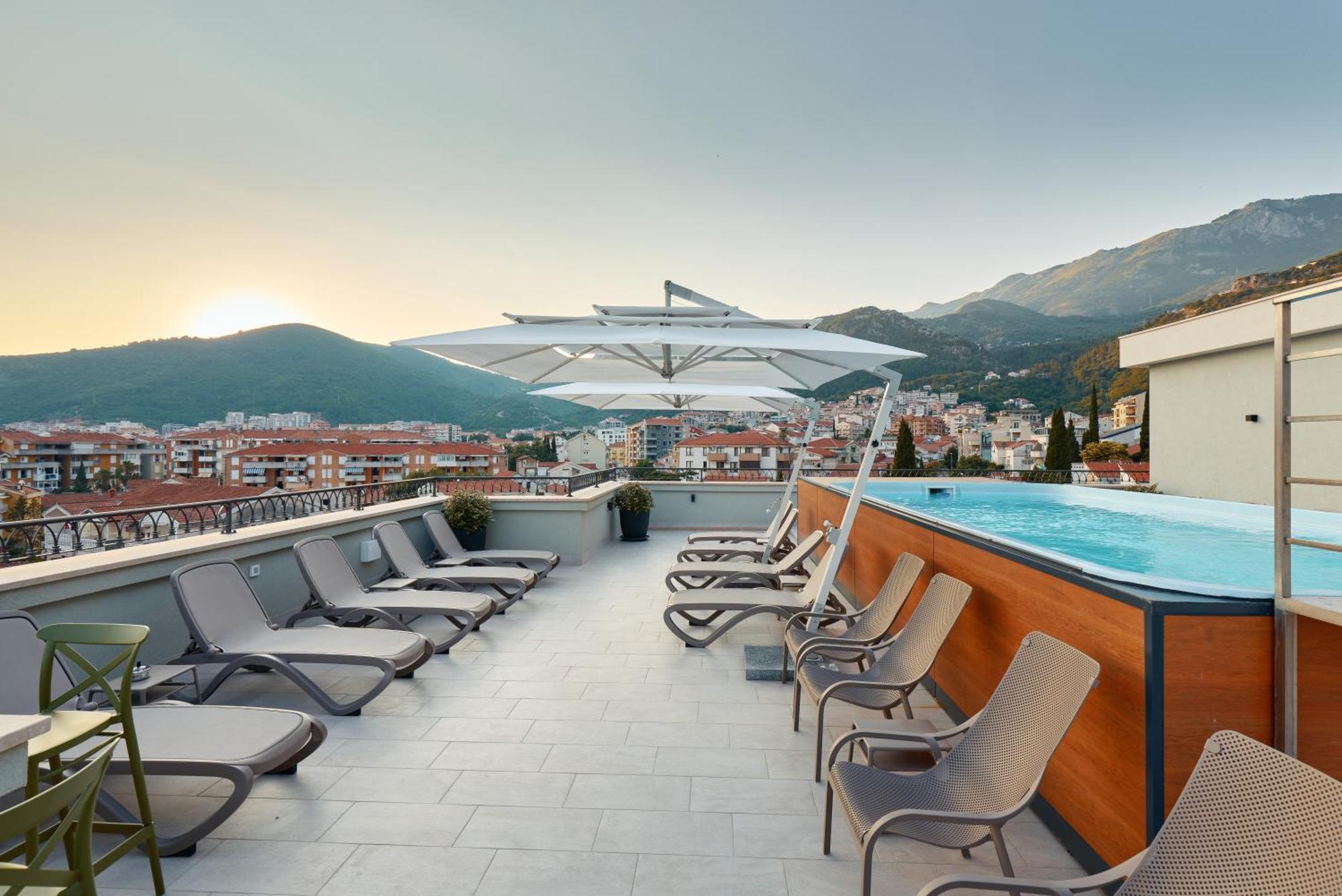 Hotel Diplomat By Aycon Budva Eksteriør billede