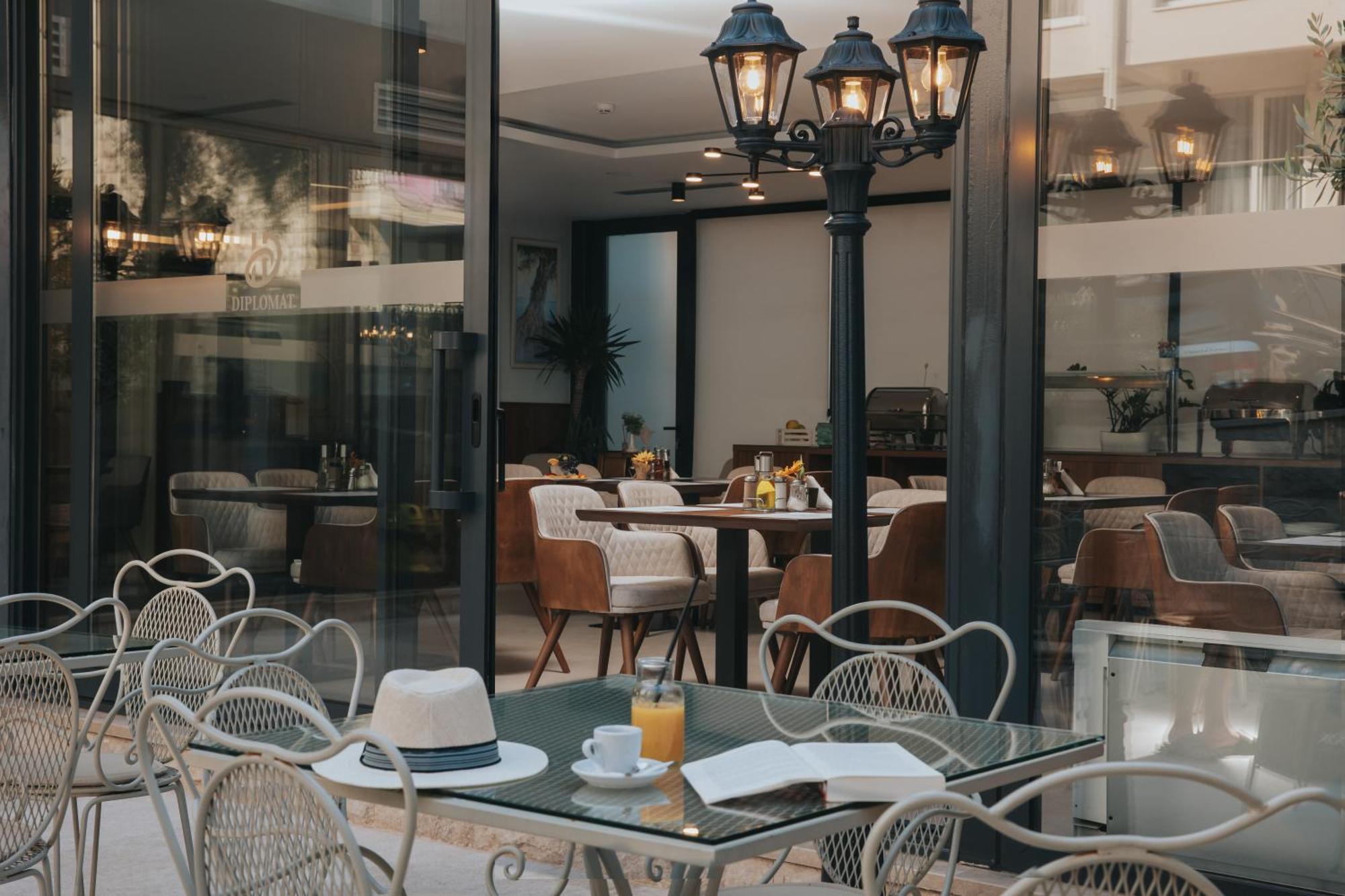 Hotel Diplomat By Aycon Budva Eksteriør billede